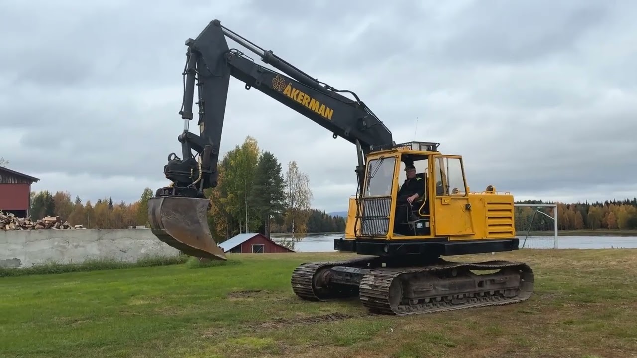 Bandgrävare Åkerman H7B LC