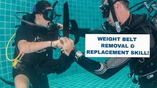 Weight Belt Removal and Replacement Underwater Skill - PADI Open Water Diver Course • Scuba Diving