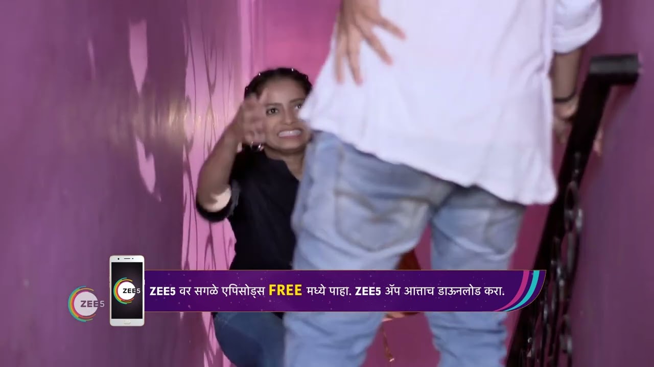 Amruta locks Jui in a room - Prem Poison Panga - Comedy Marathi TV Serial - Webi 28 - Zee Yuva