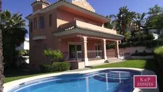 Villa / Chalet en Guadalmina Golf / Marbella 950.000 Euros