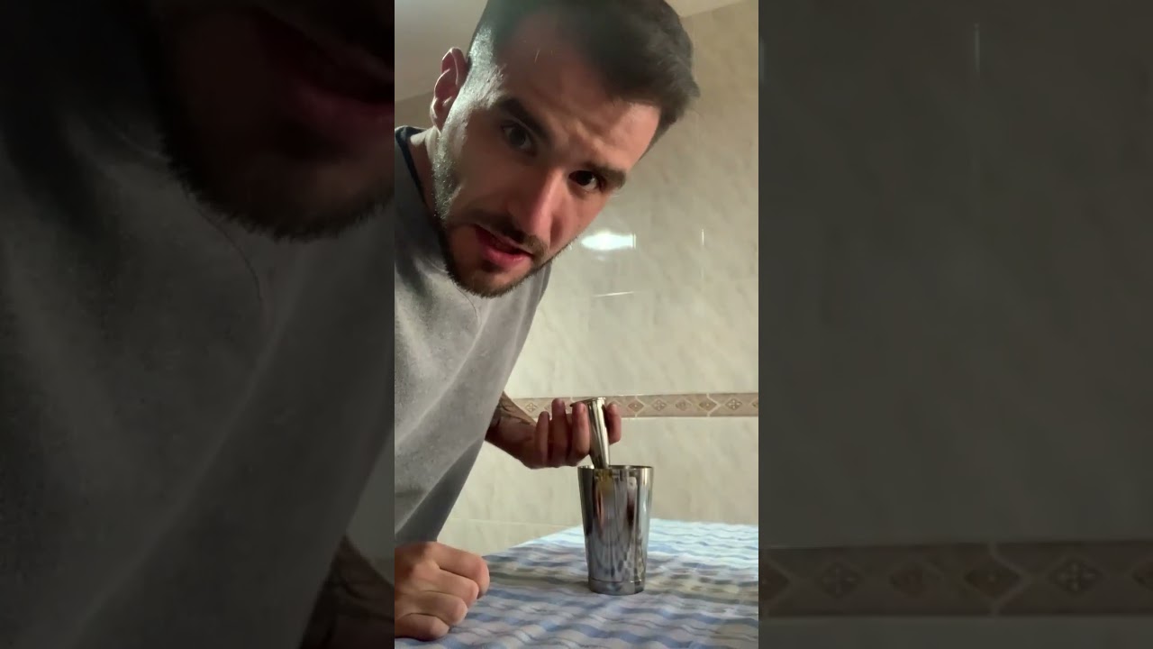 A Breakfast Martini cocktail made with REAL marmalade