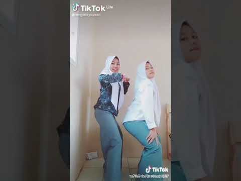 goyang bokong mantap tiktok sma