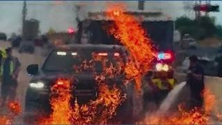 Bexar County deputy constable escapes unit just before vehicle became engulfed in flames off I-10