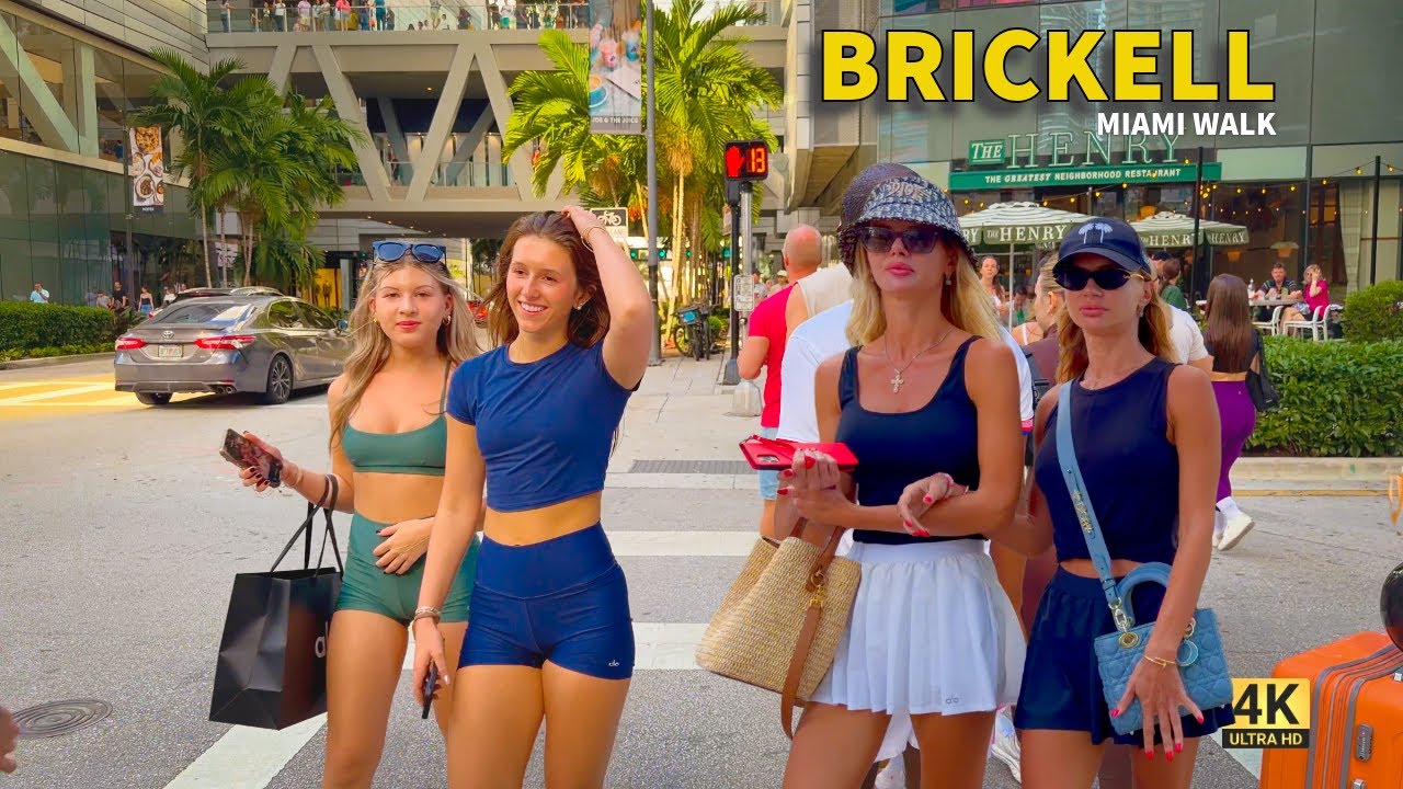 Brickell Miami Walk | Daytime City Walking Tour