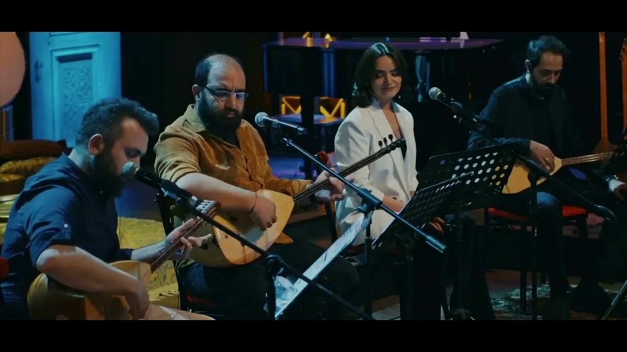 ERKAN AKALIN-BİR GÜL İÇİN BÜLBÜL GİYMİŞ KARELER