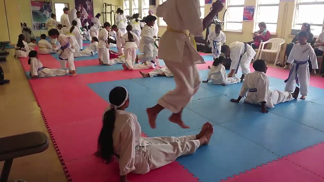 Ashihara Karate 's Agility & footwork training YouTube