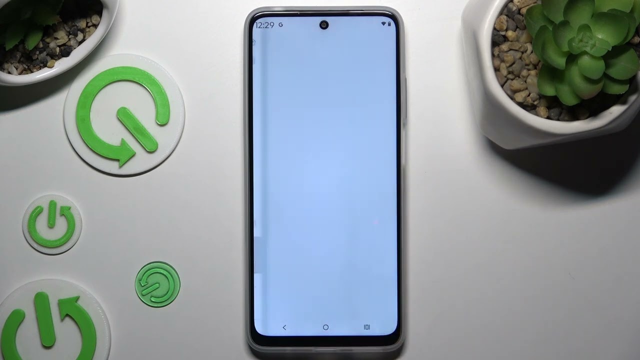 Motorola Moto E15: How to Change Font Style