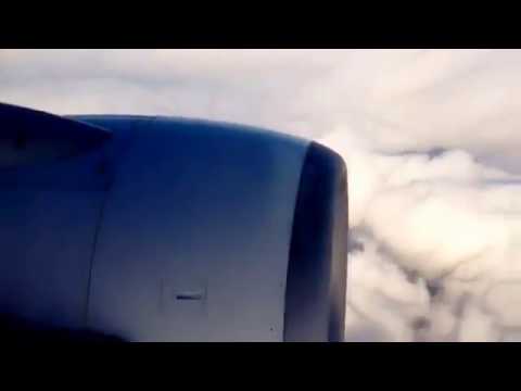 ჯორჯიან ეარვეისის ბოინგის ილუმინატორიდან დანახული დედამიწა