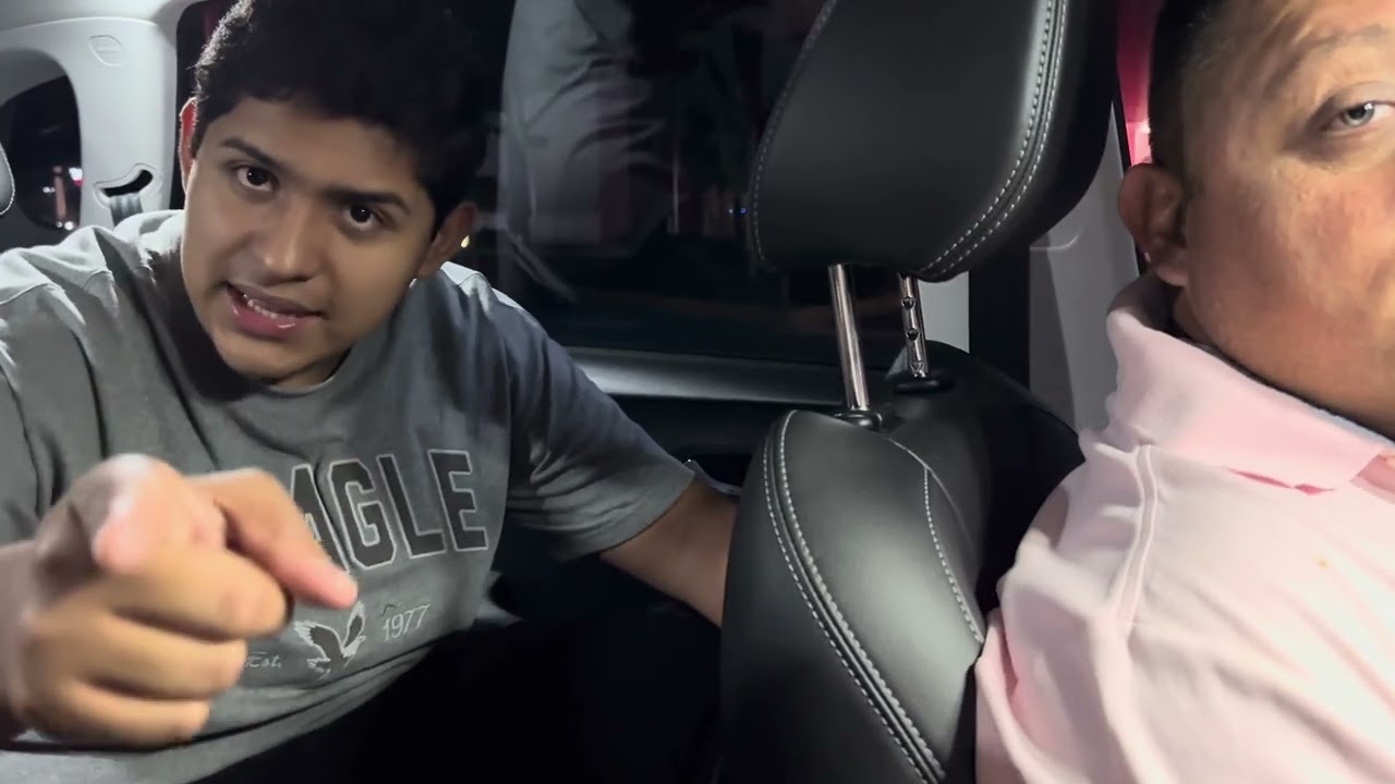 Si mi padrastro, no me quiere dar las cosas más, lujosas los abandono, y esto me dijo mi mamá 😡