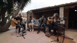 Miniatura de vídeo de "Ciudad Jara - Siglos de Golpes (Versión Acústica) feat. TéCanela y Road Ramos."