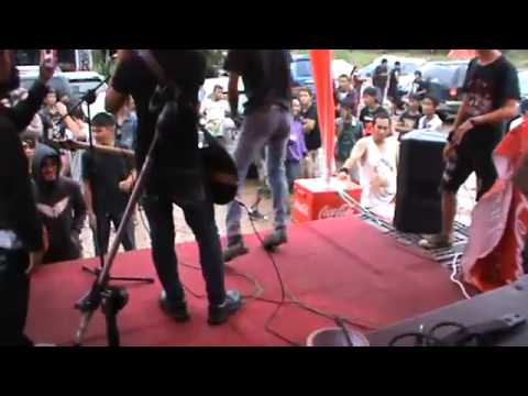 Partner in Crime _ AK47-Punk Not Dead @Balikpapan