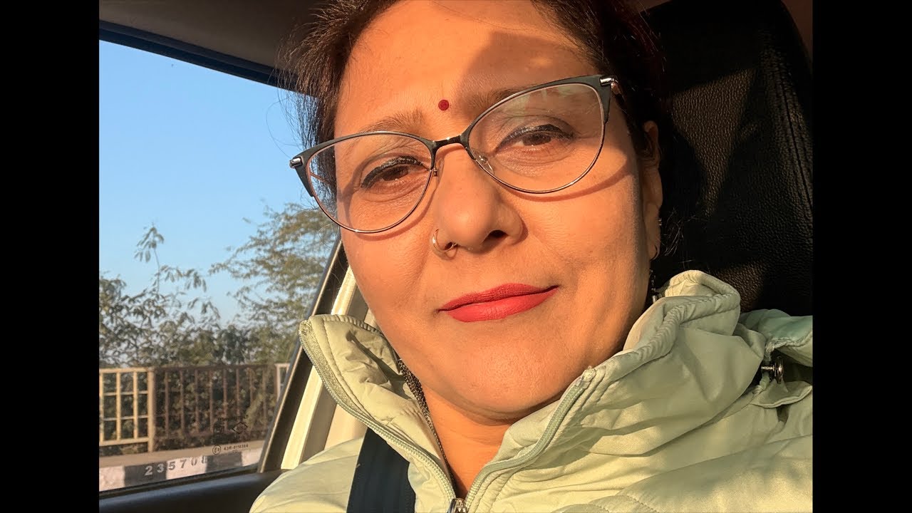 Simply Shalini  is live🙏🏻welcome to my live stream ❤️Aaj fir Delhi me bahuta thandh hai 🙄