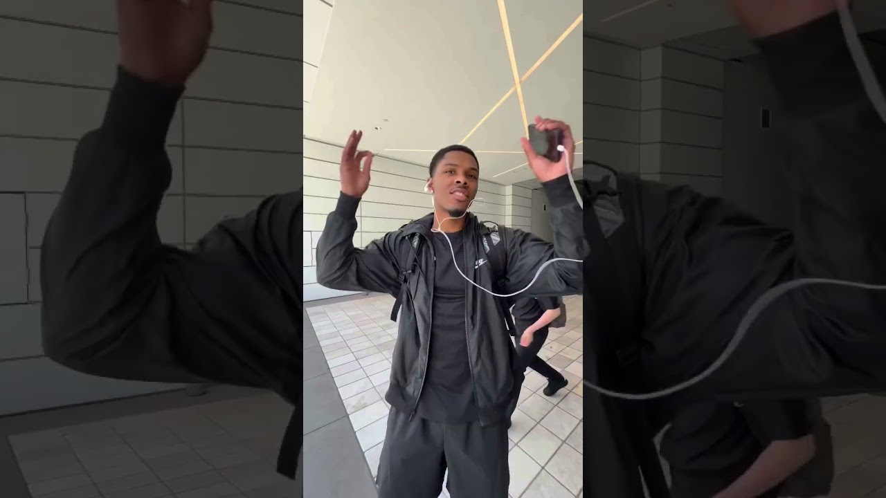 Part hoopers, part voice actors 🤣🎆