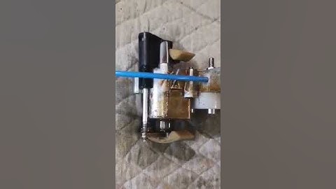 Audi A8/S8 chain tensioner