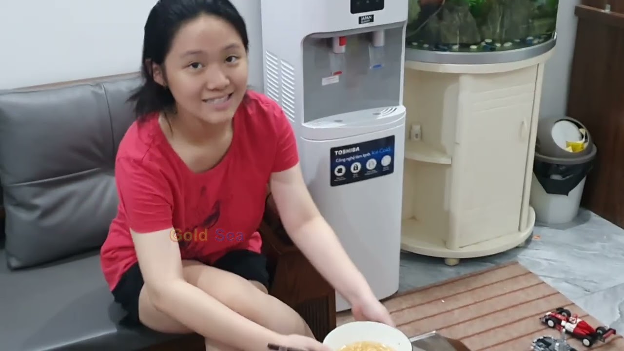 Gato Mang Giò Sang Nhà Chị Silent Sea | Quà Quê Bác Thích Gửi Cho Gia Linh Gia Bảo