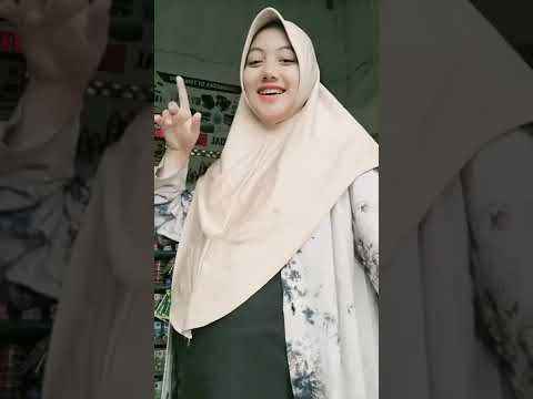 Bumil cantik berhijab