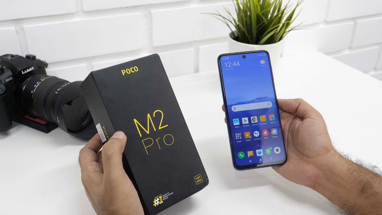 pocos-5000mah-battery-and-smartphone-with-snapdragon-processor-is-getting-cheaper-by-up-to-rs-6-thousand-on-flipkart-sale-discount-offer