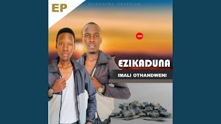 Download lagu Intombi Yebandla