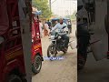 الهند تحوّل روث الأبقار لوقود سيارات.. وتخفف أزمة النفط بالكامل