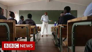 Back to normality in South Africa as Covid cases fall - BBC News