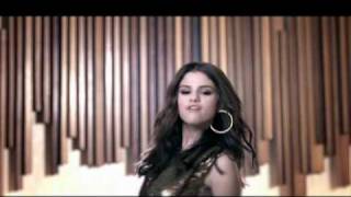 Selena Gomez: Round & Round Resimi