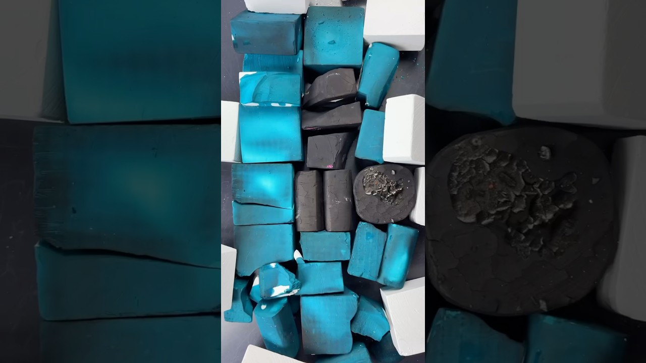 Vibrant TEAL with some Black Dyed Chalk!