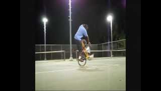 Bobby Carter - BMX Flatland Freestyle Hawaii - 10-05-11