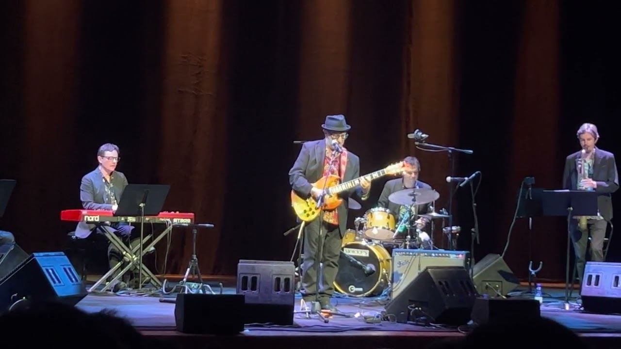 Sergio Caputo - E le bionde sono tinte | AUDITORIUM 