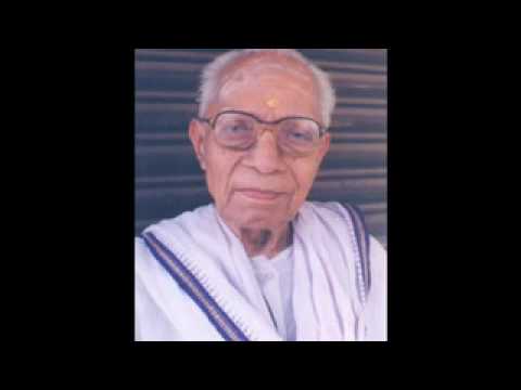 Hastalakshanadipika (part 1) chanted by K.P. Narayana Pisharody