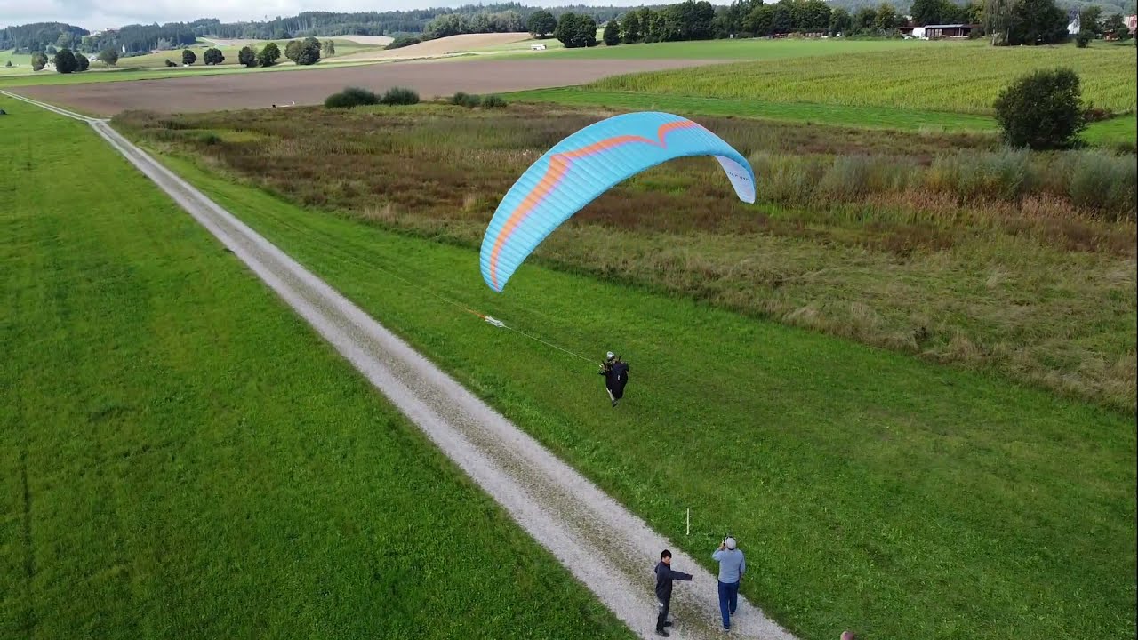 Paragliding Windenstart. Horgau 2021.
