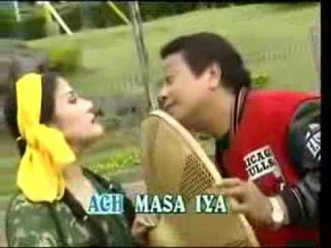 PERAWAN DESA Mansyur S Elvy Sukaesih Lagu Dangdut & Arema Madu