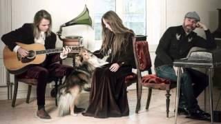 Video thumbnail of "Narum - Bær på en drøm"