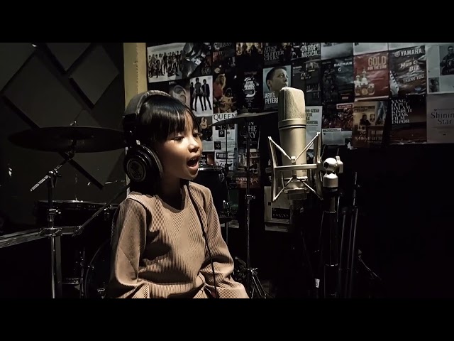 Glenn Fredly : JANUARI ( Cover ) class=