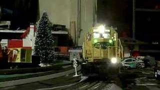 MTH Santa Fe SD40-2 pulls frieght