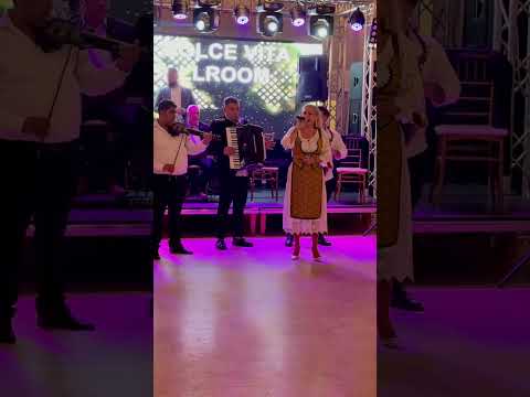 Cornelia Tică Foaie Verde Nuca Seaca