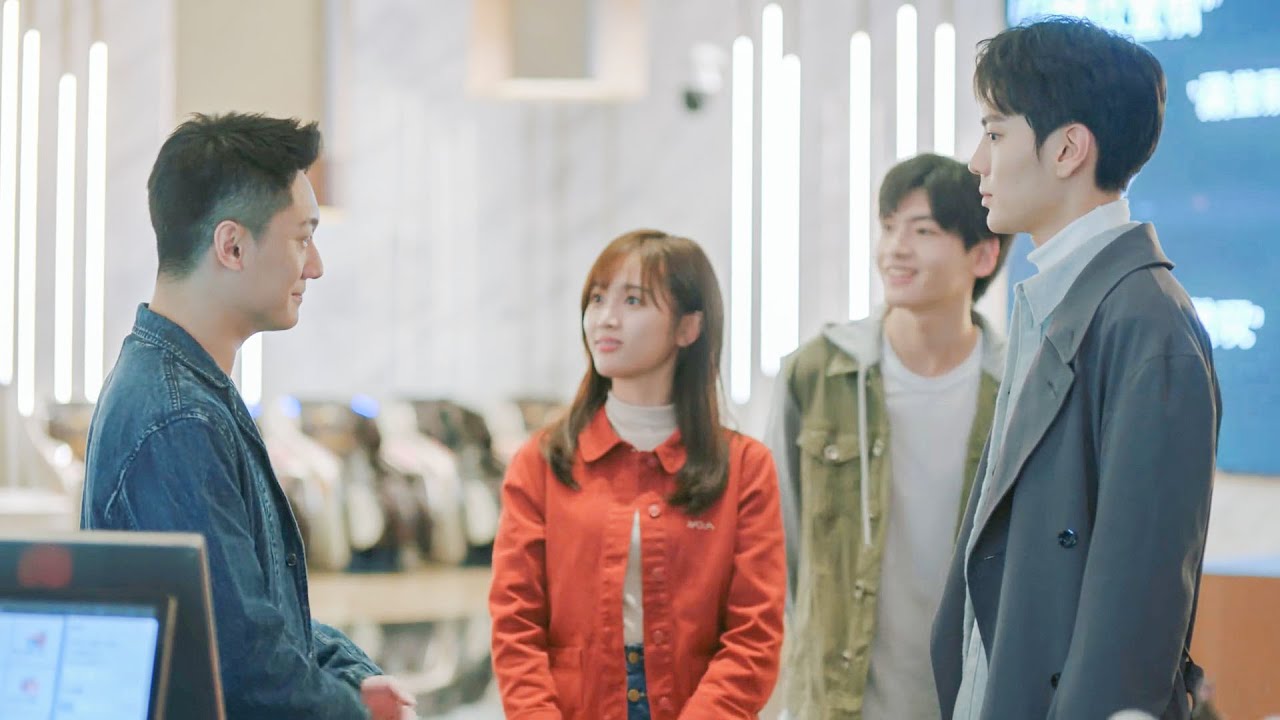 ซินเดอเรลล่าไปนัดบอด และซีอีโอก็รีบไปอยู่ข้างๆ เธอเพื่อประกาศอำนาจอธิปไตยของเขา!