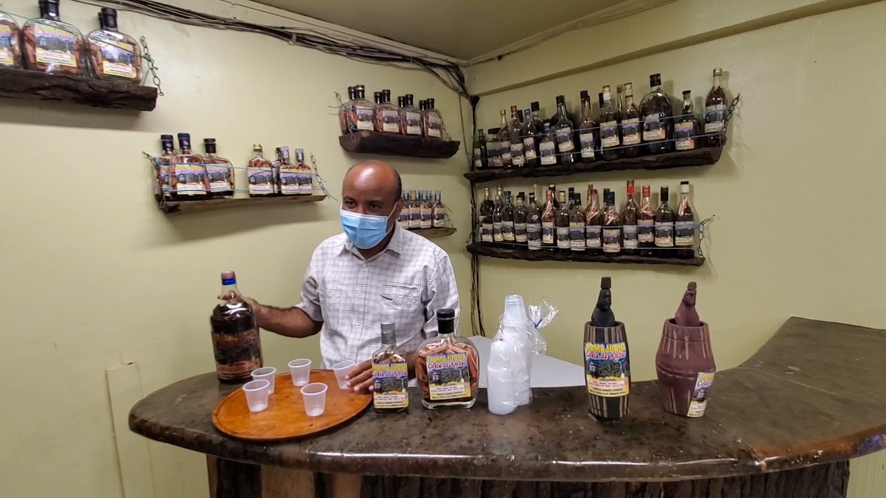 Como hacen la mejor mamajuana Dominicana. YouTube