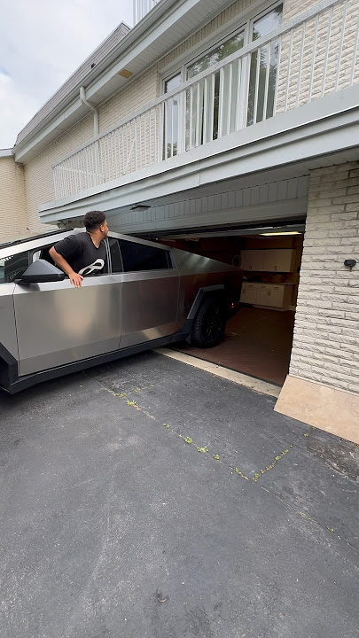 Will the cybertruck fit in the garage? #cars