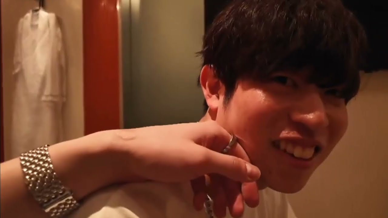 Японская пара встречается/пара bl