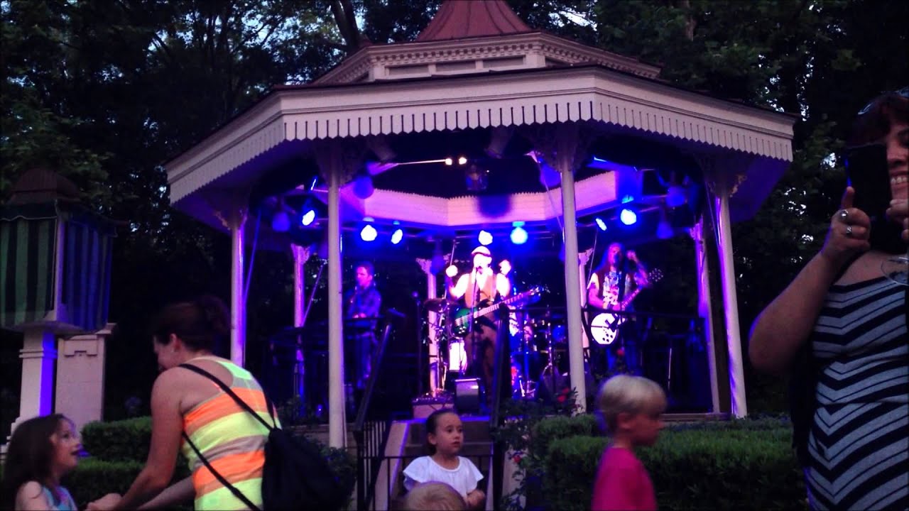 cruise tips and tricks carnival British Revolution at Epcot