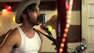 Shakey Graves - Where A Boy Once Stood (Live @Pickathon 2013) chords