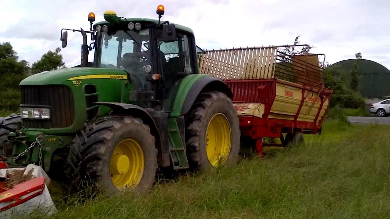 silage wagon
