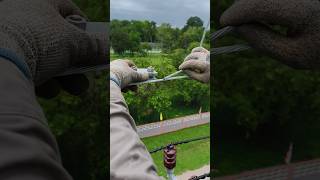 ⚡ How Linemen Secure an Overhead Ground Wire with a Two-Pin Clamp! #OverheadGroundWire #TwoPinClamp