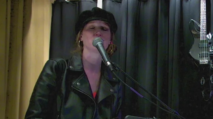 Amanda Webb Band: Rhythm