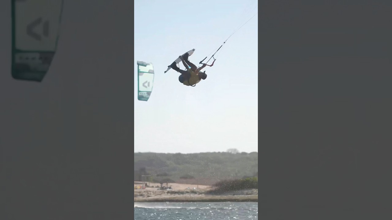 This one HAD to make it into my Best Of 2025 recap video! Watch it NOW on my channel!