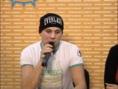 Екі порно жұлдыз ФСБ агентін зорлады.