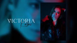 VICTORIA - Kartais