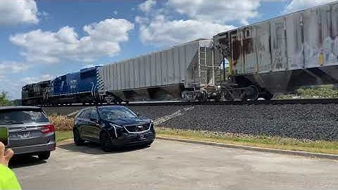 NS 126 w/ CITX SD60 trailing