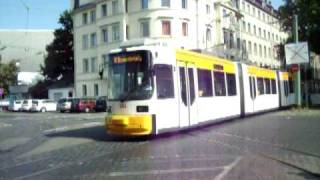 Durchfahrt Eines Gt6M Tw 203