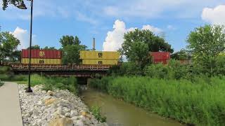 SUPER LONG 4-Engine BNSF Freight Train Runs Through Ft. Madison & Across Mississippi R. Swing Bridge